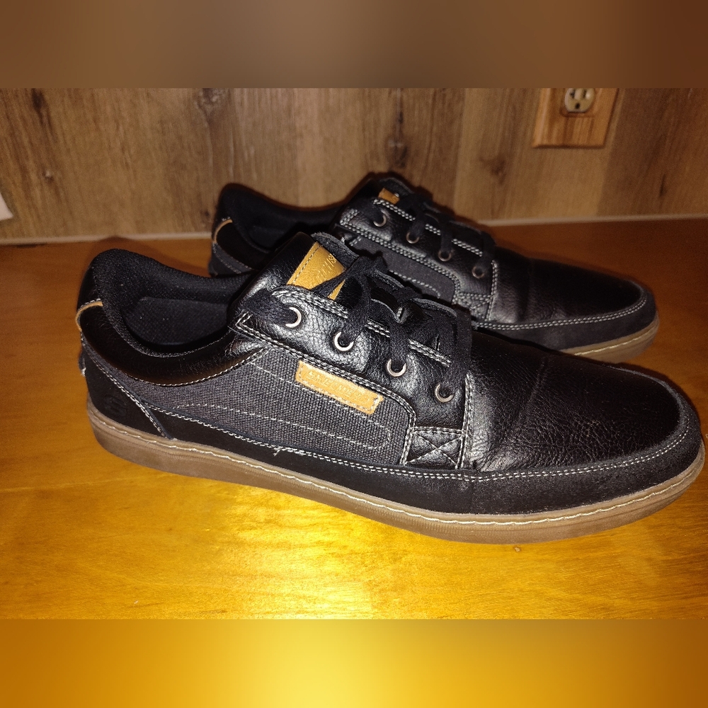 Sketchers Men's